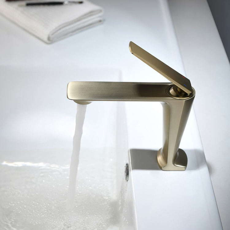 Luxury Single Hole Hot Cold Water Bathroom Brass Black Basin Faucet Mixer