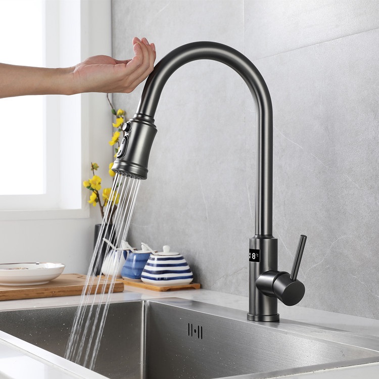 Single Handle Hot Cold Function Brass Material Gun Grey Color Pull Out Kitchen Sink Faucets Mixer