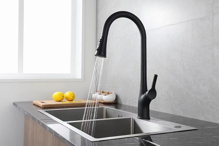 Deck Mounted Single Lever Kitchen Sink Mixer Faucet Pull Down
