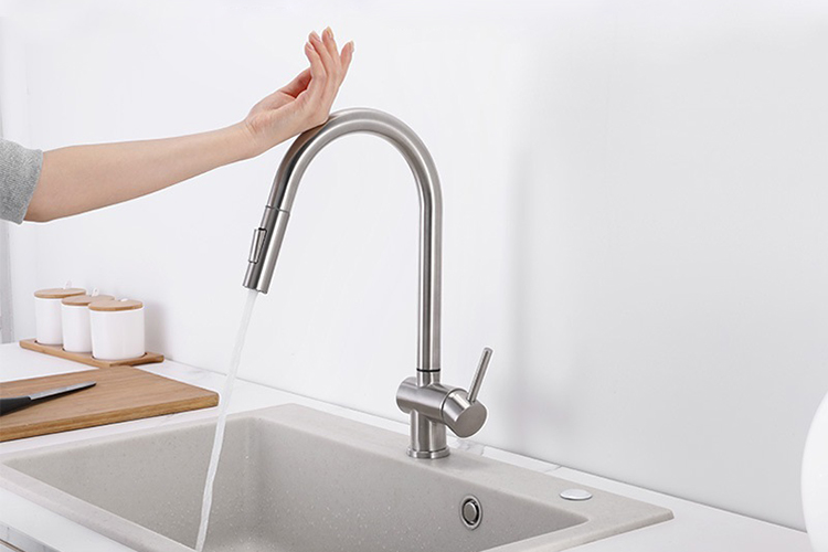 Stainless Steel Pull Down Touch Kitchen Sink Faucet with Sensor