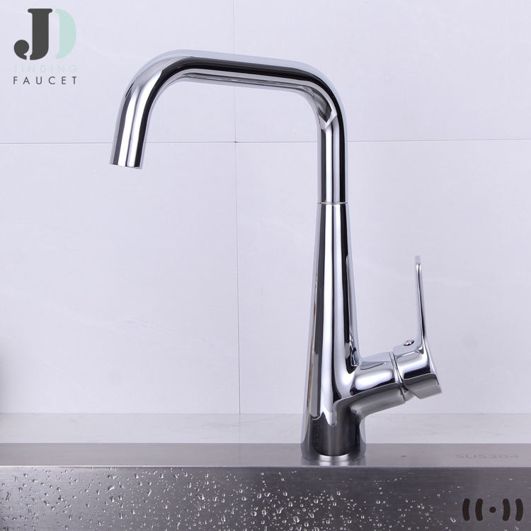 Deck Mounted Single Hole Single Handle Chrome Brass Hot and Cold Kitchen Sink Faucet