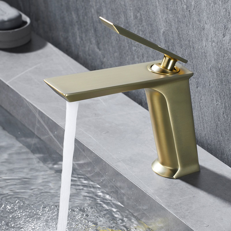 Factory Deck Mounted Single Handle Bathroom Gold Basin Sink Faucet Mixer Tap