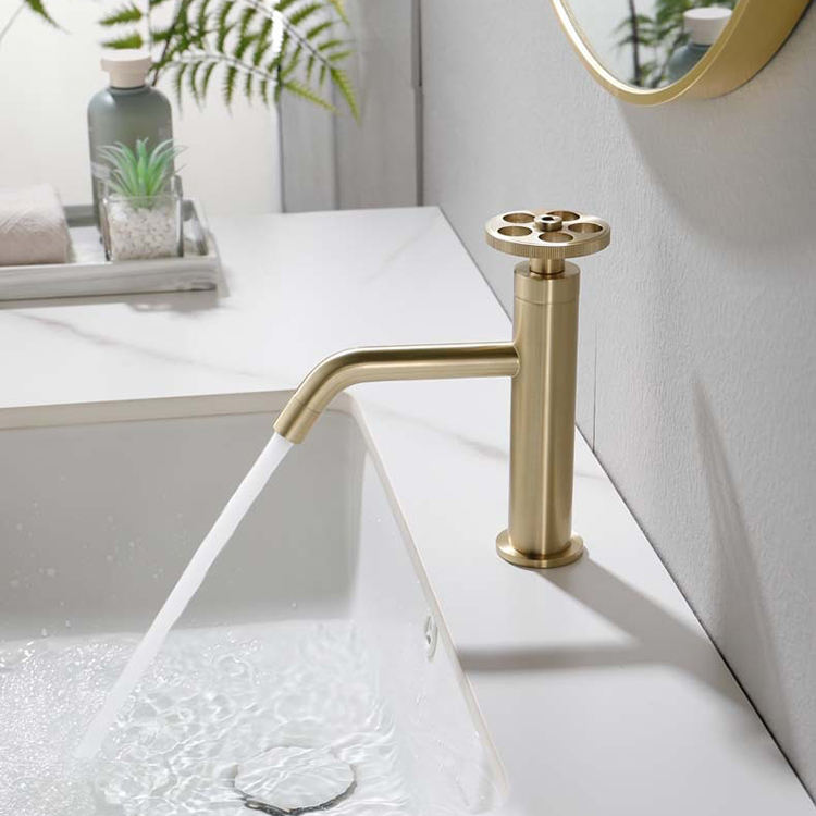 Single Hole Deck Mounted Single Lever Brass Chrome Bathroom Basin Mixer Tap Faucet