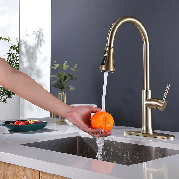 Deck Mounted Single Handle Brushed Gold Brass Copper Pull Down Kitchen Sink Faucet with Sprayer