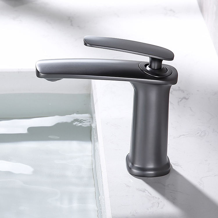 Chrome Bathroom Wash Basin Faucet Mixer