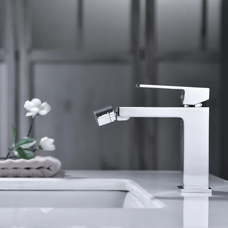 Deck Mounted Single Hole Hot and Cold Washroom Gold Bidet Faucets